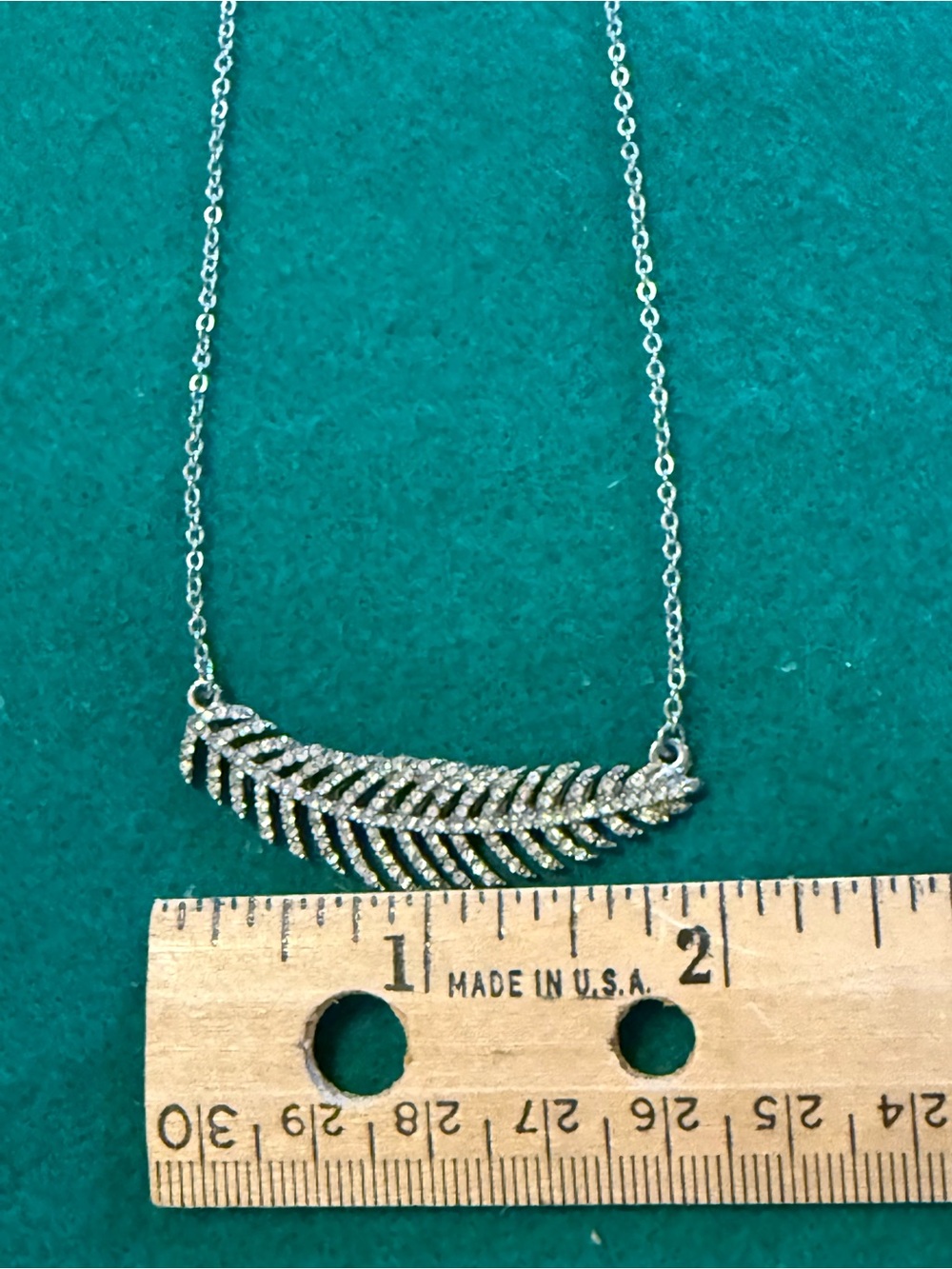 Delicate Silver-Tone Crystal Feather Necklace20”